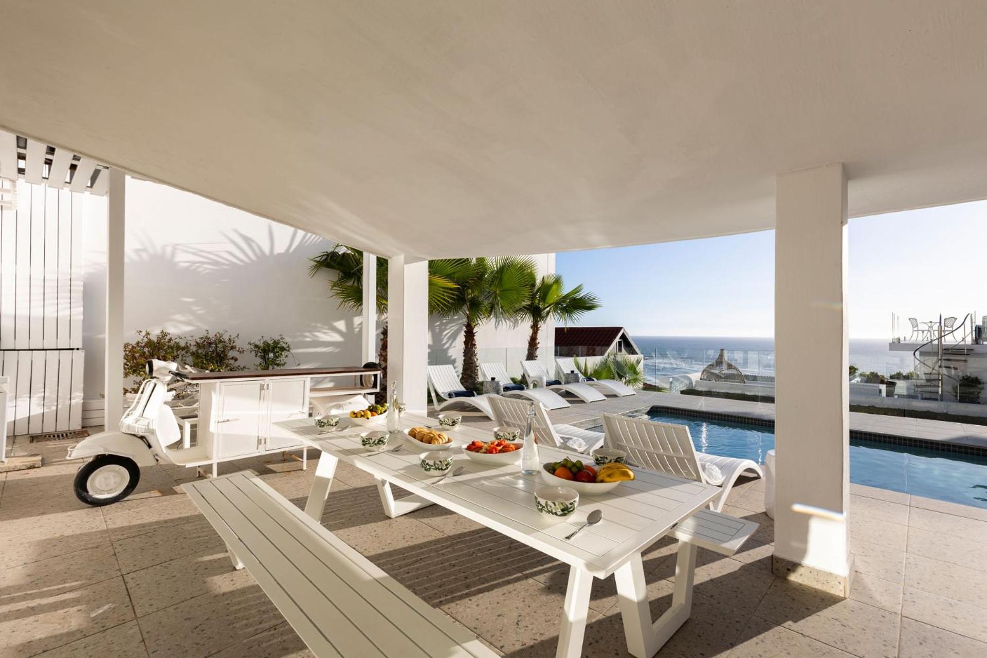 Clifton Yolo Spaces - Clifton Sea View Apartment *